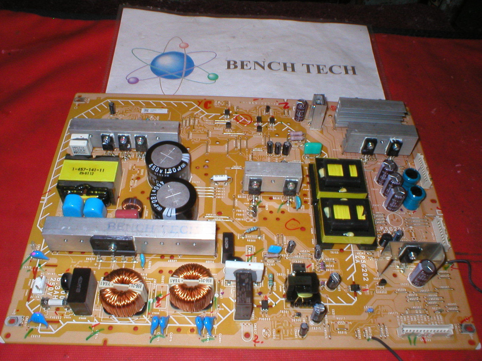 Sony A1169591C / 1-869-027-12 Netzteil für Modell KDL-40S2000